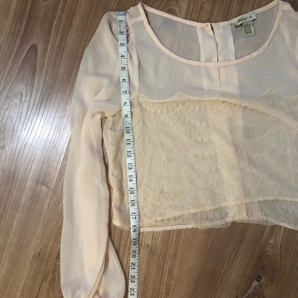 Sheer top - Picture 6 of 10